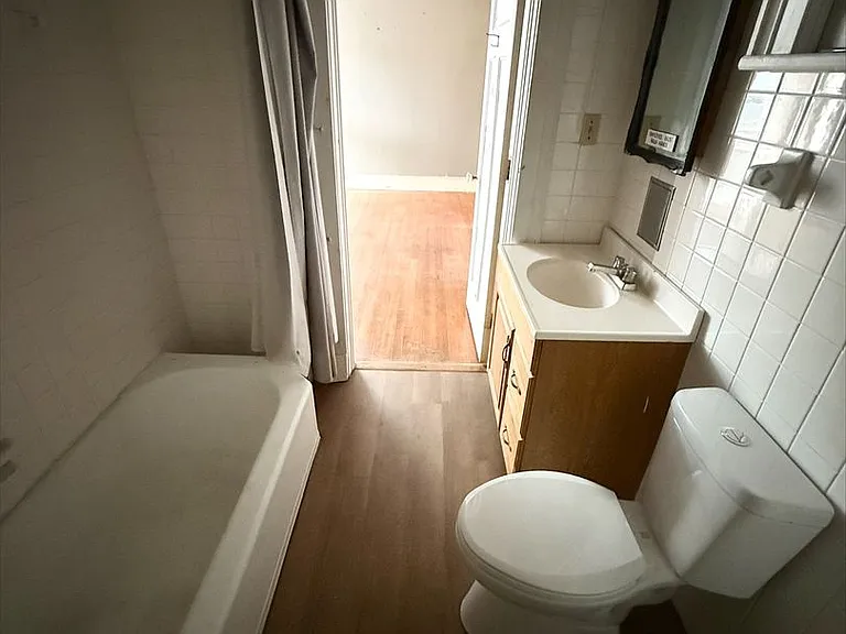 7211 Saint Charles Ave — Photo 15