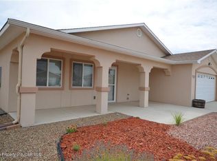 722 Bishop Ln, Farmington, NM 87401