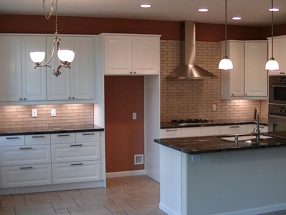 NEW Gourmet Kitchen