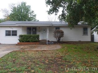 768 Ruth Ln, Hurst, TX 76053