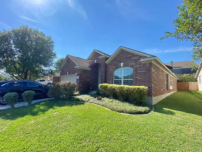 3439 Bennington Way — Photo 3