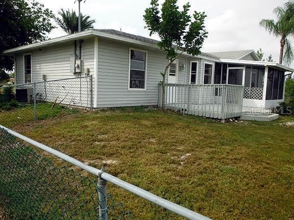 2nd image of 1805 NW 2nd Ave