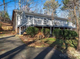 5 Poplar Wood Ln, Etowah, NC 28729