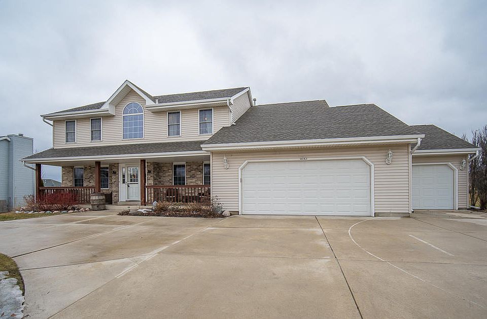 1st image of 8983 S River Edge Dr