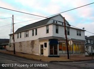 1366 Murray St, Forty Fort, PA 18704