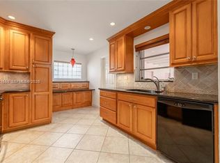 947 Lincoln St #947, Hollywood, FL 33019
