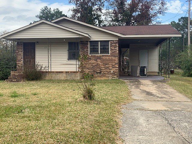 2nd image of 627 Zackery Ave