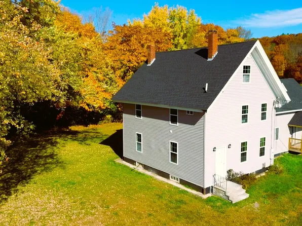 2 Getchell Corner Road, Vassalboro, ME 04989