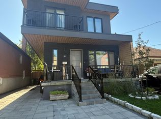 39 Lonborough Ave #BASEMENT, Toronto, ON M6M 1X2