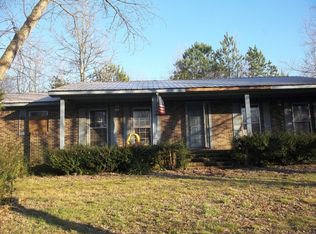 2004 Robin Hill Rd, Oneonta, AL 35121