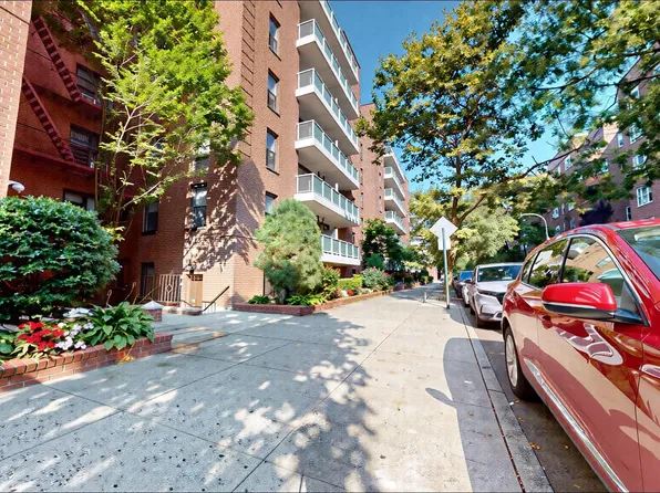 83-40 Austin Street #1T, Kew Gardens, NY 11425