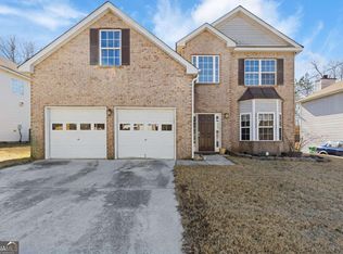 7035 Red Maple Ln, Lithonia, GA 30058