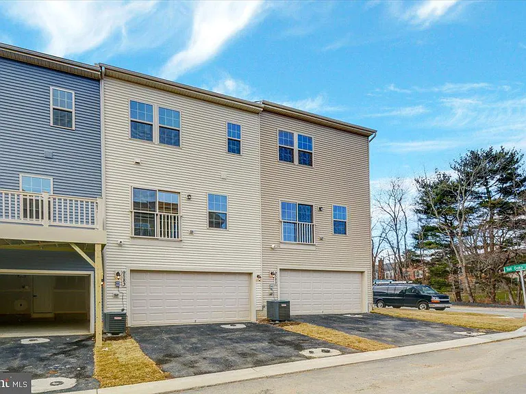 9583 Tall Oaks Rd — Photo 31
