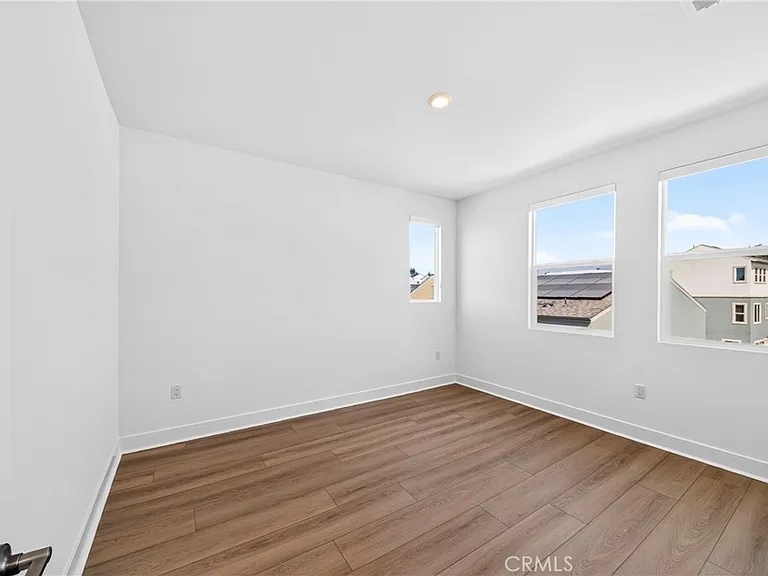 1041 Citrus Ave — Photo 35