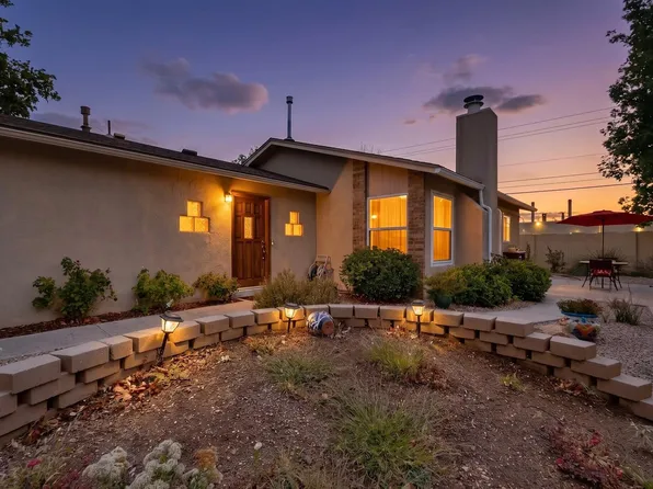 10812 Lagrange Park Dr NE, Albuquerque, NM 87123