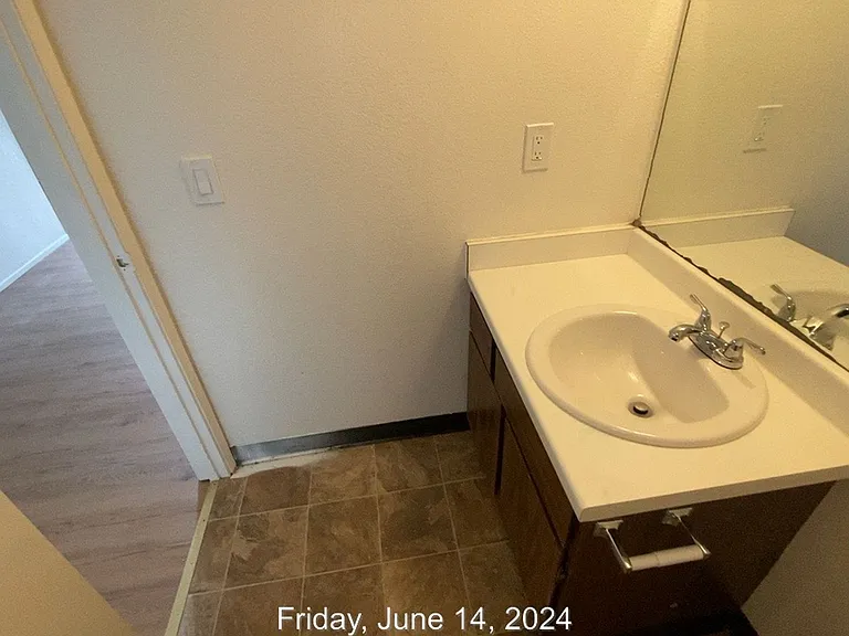 371 Enterprise Dr — Photo 14