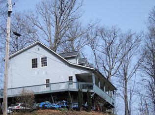 274 White Pine Ln, Burnsville, NC 28714