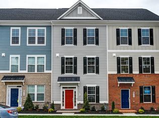 607 Barnehurst St, Middle River, MD 21220