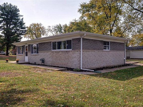 3rd image of 4138 Elmhurst Dr
