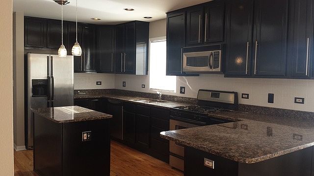 2nd image of 7216 W Altgeld St APT 1C