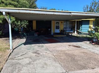 6043 Doulton Dr, Houston, TX 77033