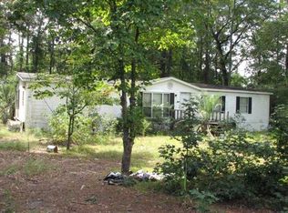 1416 Pheasant Rd, Effingham, SC 29541