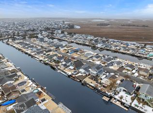 13 S Los Angeles Dr, Little Egg Harbor, NJ 08087