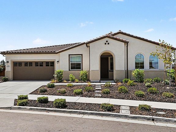 2nd image of 5394 Promontory Way