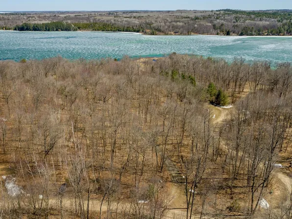 7965 Templer Point Dr NW, Walker, MN 56484