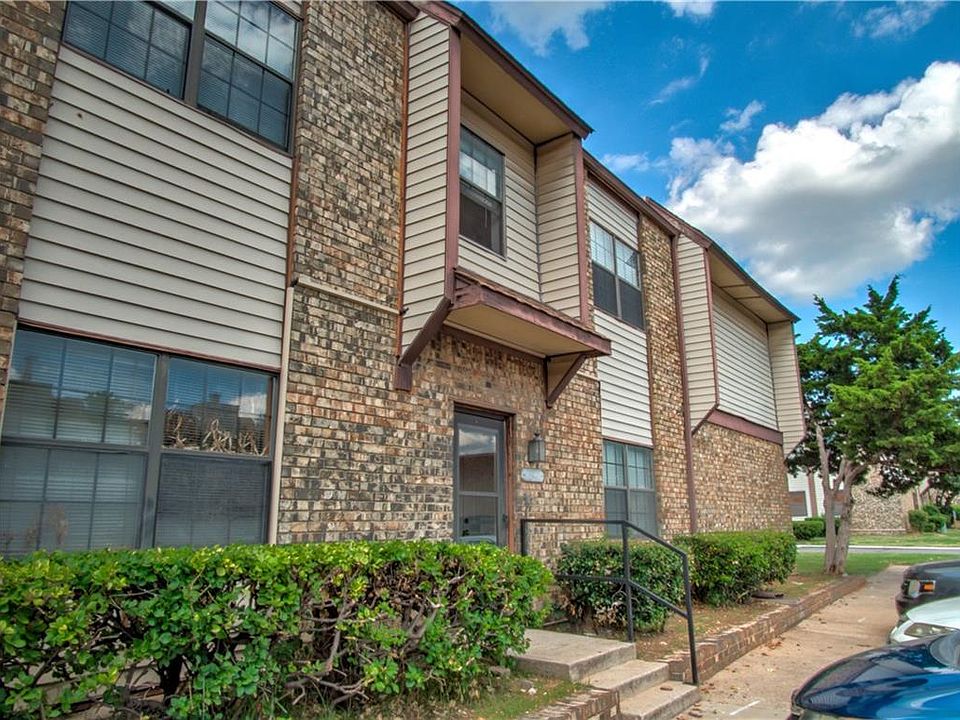 1st image of 401 12th Ave SE APT 116