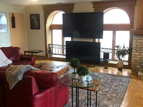 3rd image of 443 W Eugenie St APT 3W