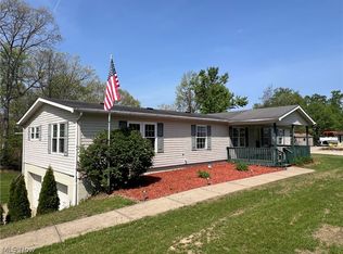 56877 Skyline Dr, Senecaville, OH 43780