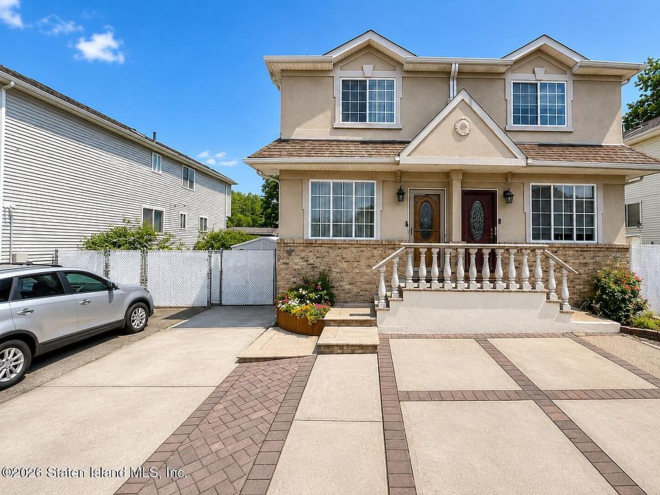 1st image of 109 Salamander Ct