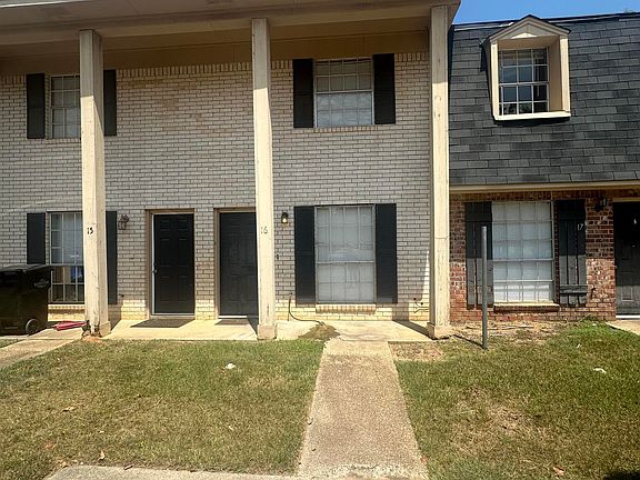 4th image of 3735 Kriss Dr APT 16