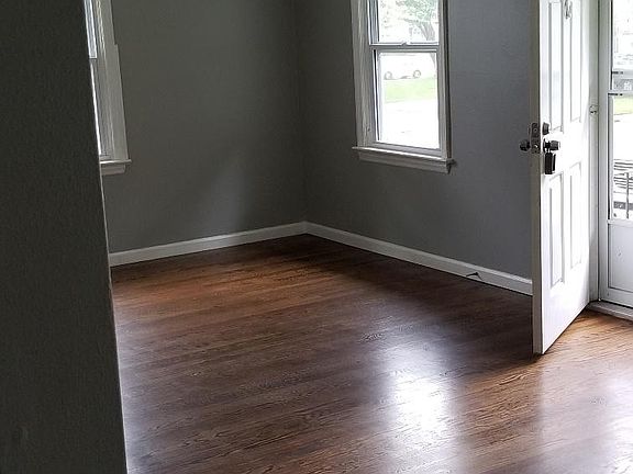 3rd image of 9246 Tutwiler Ave