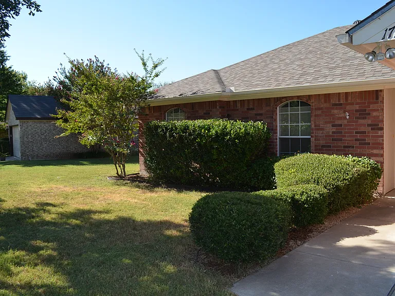 1710 Quarry Trl — Photo 3