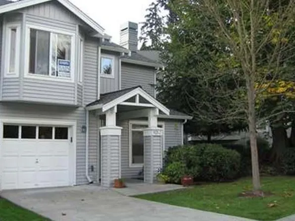 9325 180th Ave NE #2, Redmond, WA 98052