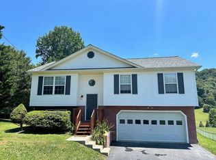 153 Meadowlark Dr, Jonesborough, TN 37659