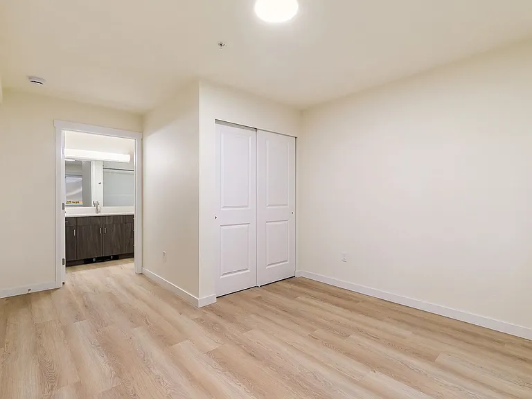 1809 E Sunset Dr — Photo 18