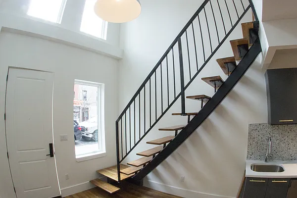 Rented by Cyberapts Management | media 3