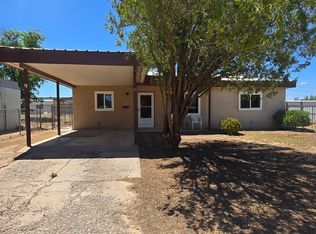 9 Oak Dr, Roswell, NM 88203