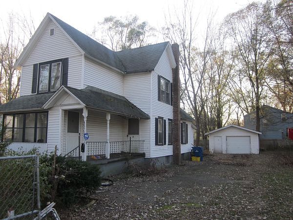 1st image of 1523 N Rose St
