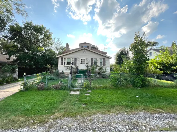 313 Algonquin St, Joliet, IL 60432