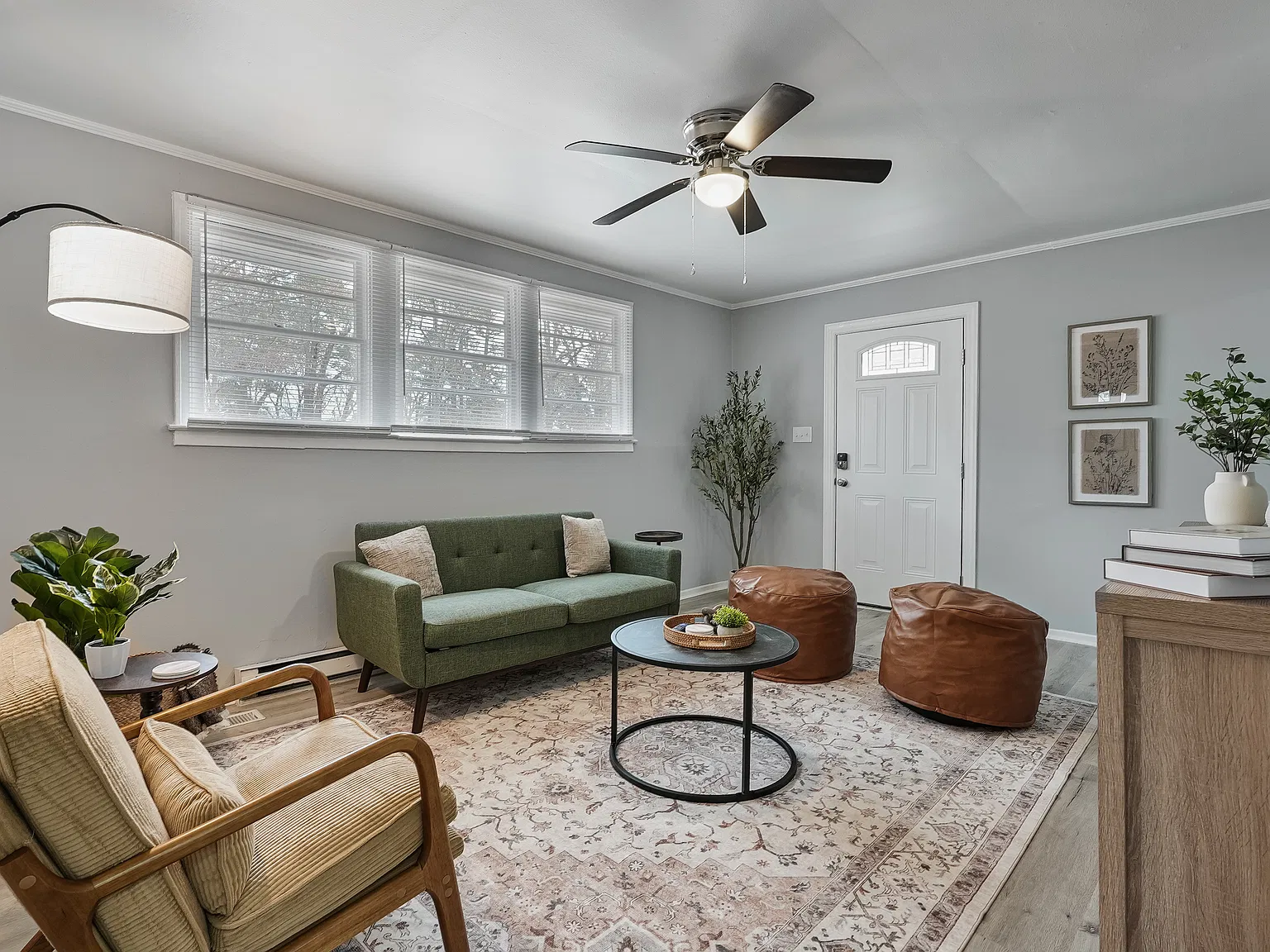 Fully Furnished 2BR Home in Haymount | Move-In Ready — Photo 1