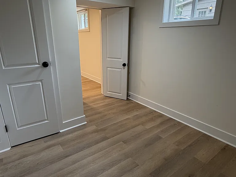 312 N 80th Ter — Photo 26