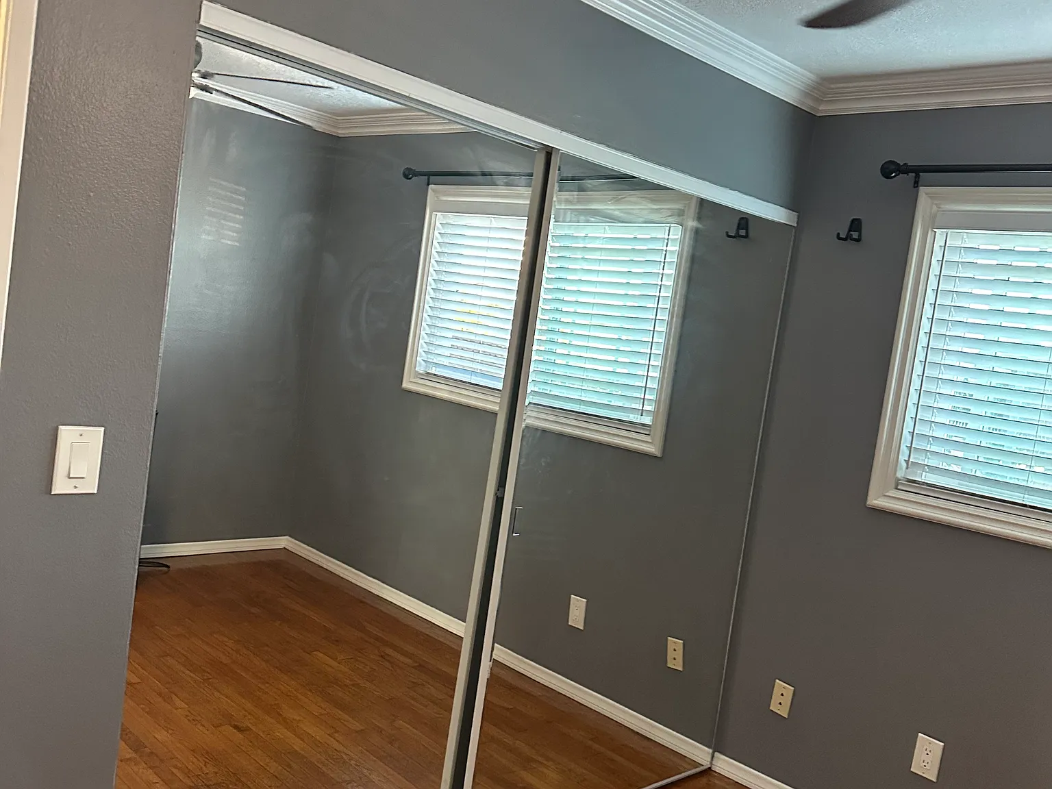 15560 Primrose Ln — Photo 2