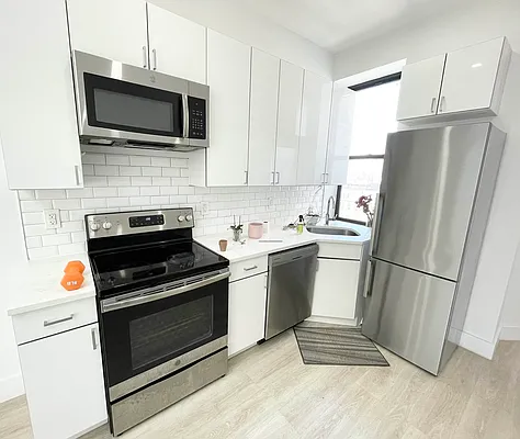 Rented by Ink Realty Services LLC | media 26