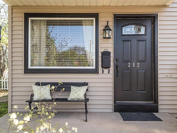 3rd image of 262 Monica Dr