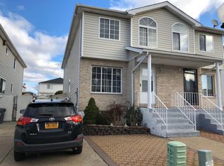 66 Stephen Loop, Staten Island, NY 10314