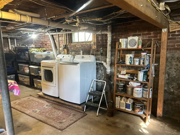 30 Dunn St #1, Westbrook, ME 04092